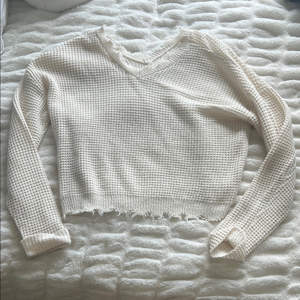 PacSun Cream V-Neck Sweater Cozy Knit
